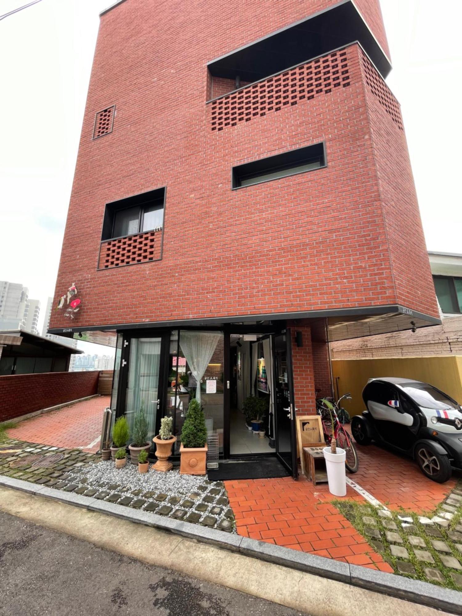 Space In Blackstone Seoul Exteriör bild